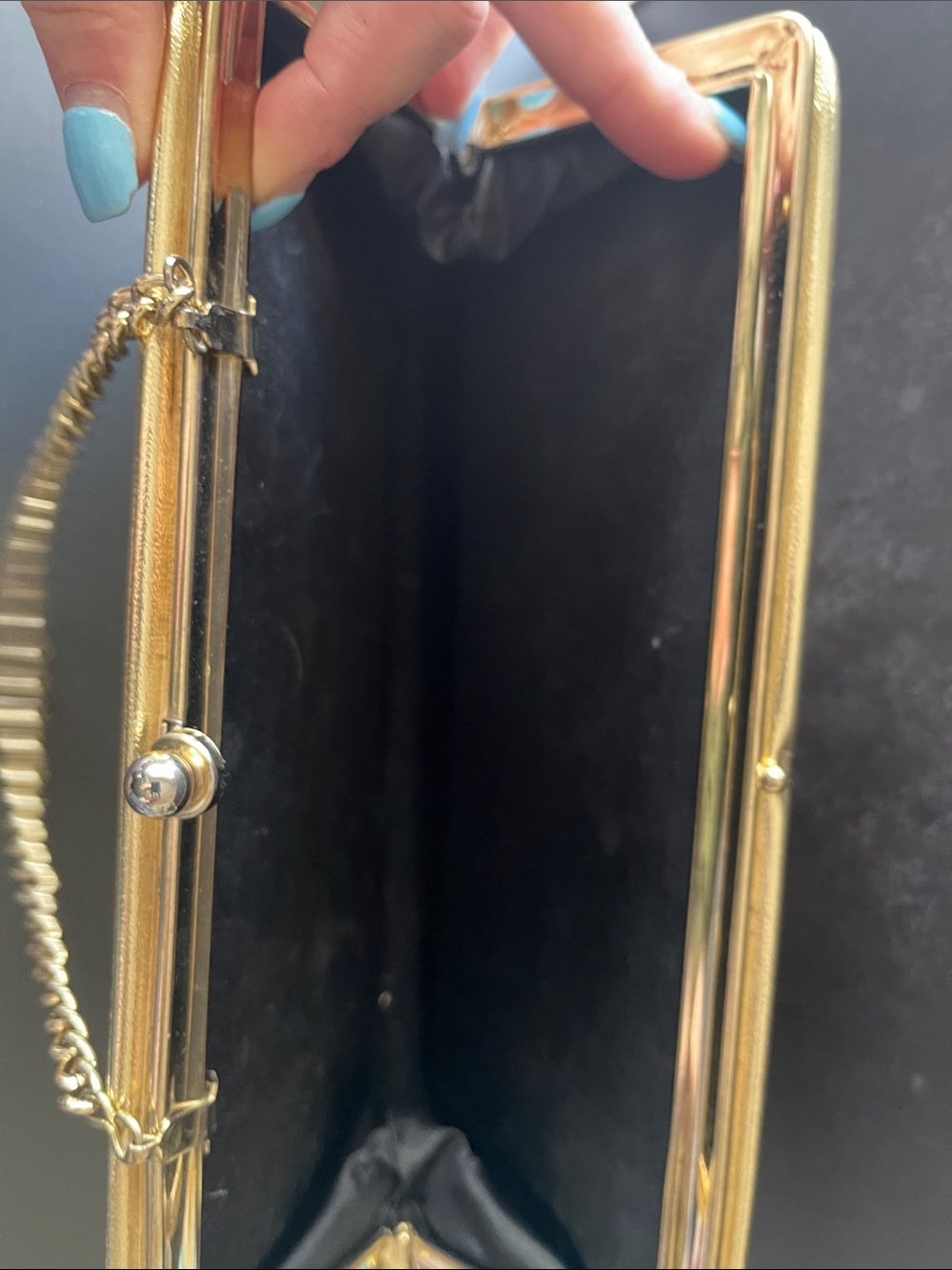 Metallic Gold Chain-Handle Clutch - Picture 4 of 6